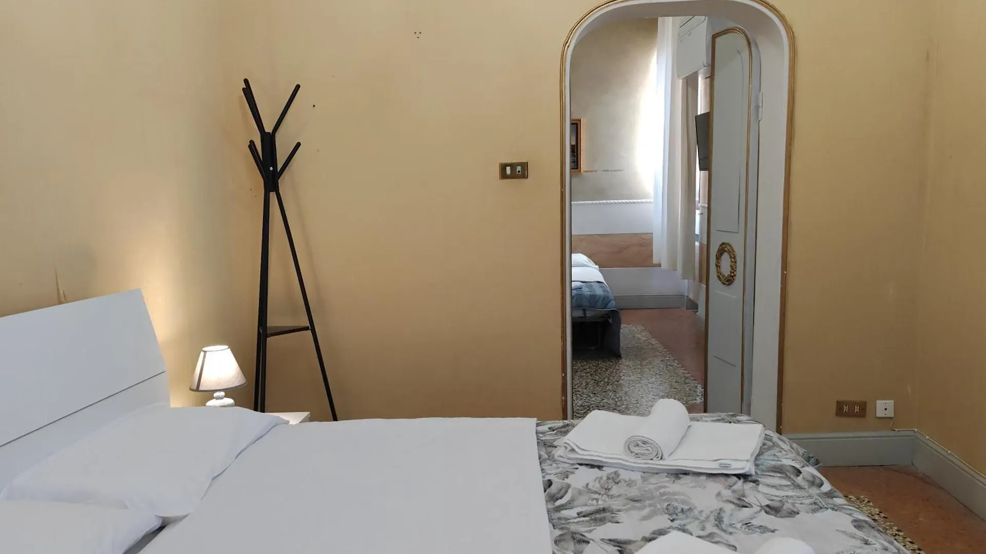 Guest house Venice Tourist House Italy